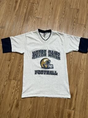 Vintage Midwest Embroidery NOTRE DAME Fighting Irish Football T-Shirt Medium